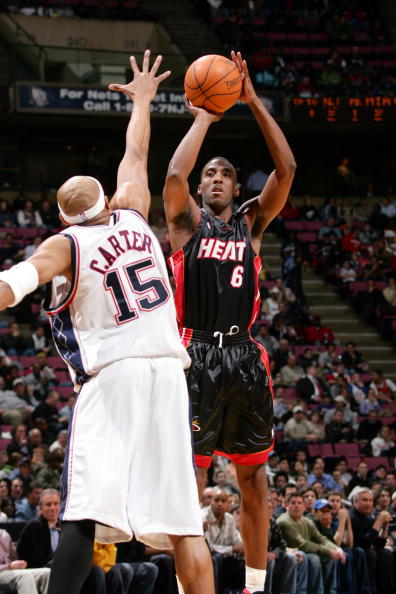 发型配装的 发型配装的